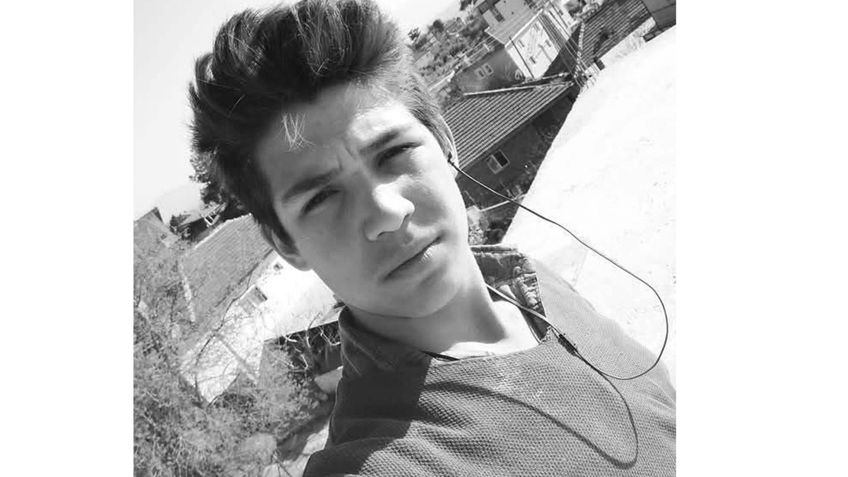 Denizli’de vinç faciası! 20 yaşındaki Muzaffer Çelik hayatını kaybetti! Denizli’de vinç faciası! 20 yaşındaki Muzaffer Çelik hayatını kaybetti!