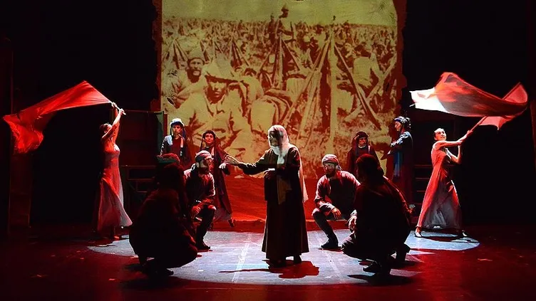 İşte 21 yıl sahneye çıkmadan emekli olan o isim! 70’ten fazla kişi yattığı yerden yılda 18 maaş alıyor