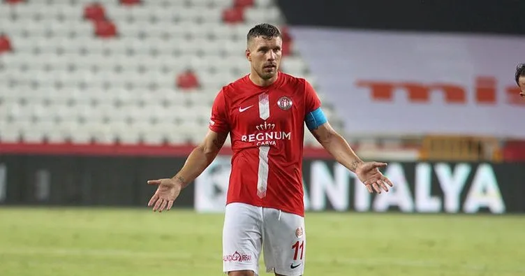 Antalyaspor’da Podolski şoku!