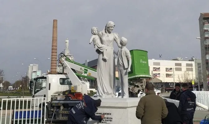Eskişehir’e dev proje! CHP heykel belediyeciliğinden vazgeçmiyor