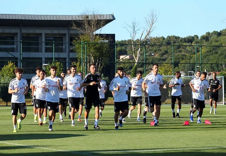 Abdullah Avcı’nın sıkıntısı Beşiktaş’ın solunda