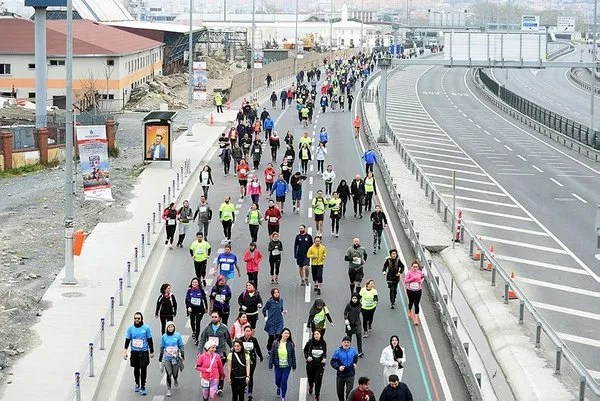 Vodafone 13. İstanbul Yarı Maratonu'ndan rekor çıktı!