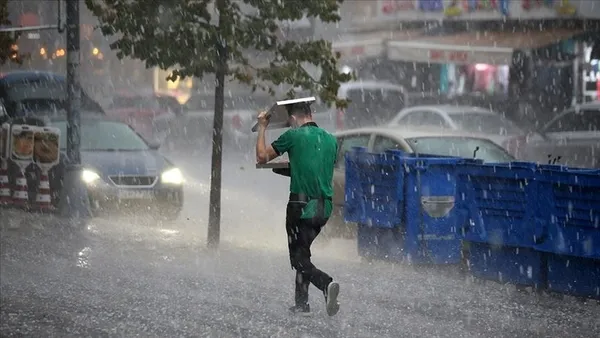 son-dakika-haberi-meteorolojiden-cok-sayida-il-icin-sari-ve-turuncu-kodlu-uyari-kuvvetli-saganak-geliyor-1628886020985.jpg