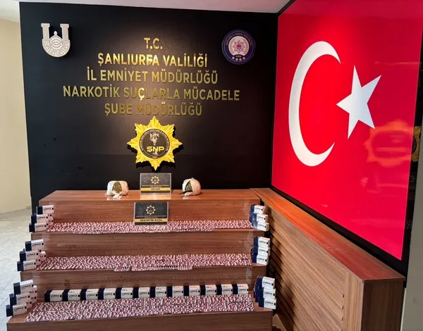 sanliurfada-otobuste-uyusturucu-operasyonu-1-gozalti-1783609277161.jpg