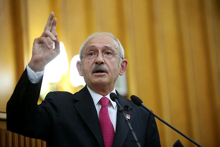 kilicdaroglundan-sonra-imamoglundan-adaylik-aciklamasi-1686488004317.jpg Kılıçdaroğlu canlı yayında 'isteyen herkes olabilir' demişti! İmamoğlu'ndan adaylık açıklaması!