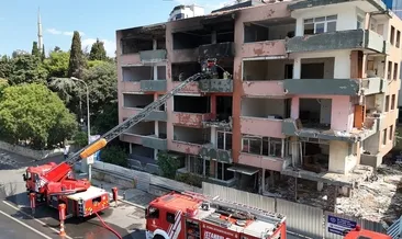 Kartal’da metruk binada yangın paniği: Gece gündüz...
