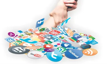 Şimdi sosyal medyada olmamak moda