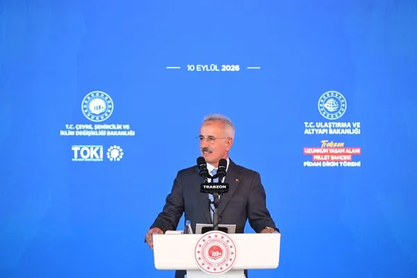 bakan-uraloglu-acikladi-samsun-trabzon-arasi-2-saate-inecek-1789047776356.jpeg