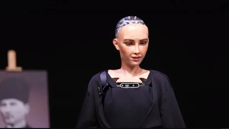 ROBOT SOPHİA KİMDİR? Robot Sophia ne zaman ve hangi ülkede yapıldı, kim tarafından geliştirildi?