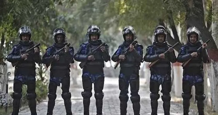 Hindistan’da askeri polise bombalı saldırı