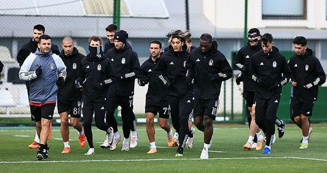 Beşiktaş’ta Club Brugge maçı hazırlıkları başladı Beşiktaş’ta Club Brugge maçı hazırlıkları başladı