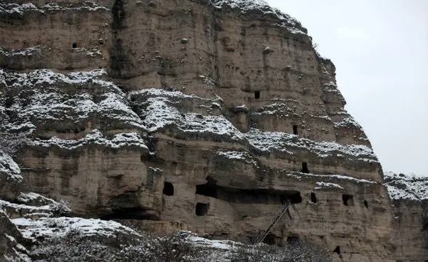 3 Bin 200 yıllık Frig Kaya Evleri turizme kazandırılacak