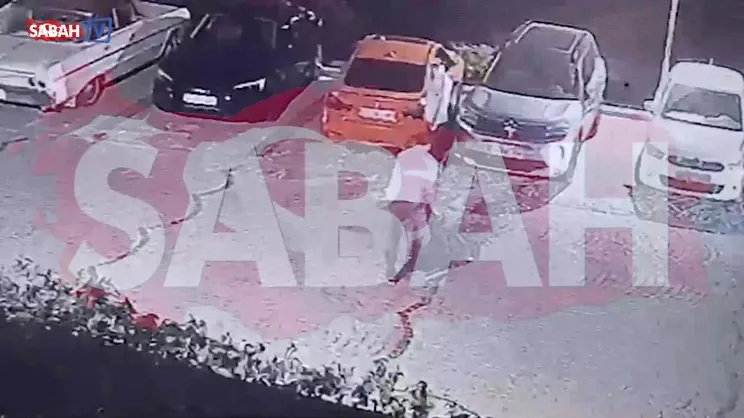 Eyüpsultan'daki vahşet! Ayşe Tokyaz'ın cansız bedenini valizle taşıdılar! İşte o anların görüntüsü... | Video