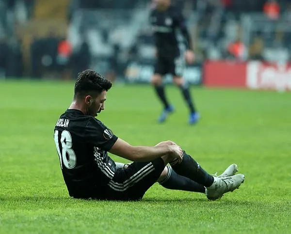 Son dakika: Beşiktaş’ta flaş Tolgay Arslan kararı