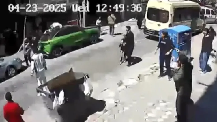 Deprem anında balkondan atlayıp arabanın üstüne düştü! Zaten ayağım kırıktı! İşte o anlar
