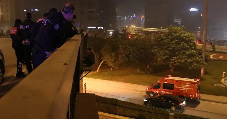 Adana’da köprüden atlamaya kalkan şahsı polis kurtardı