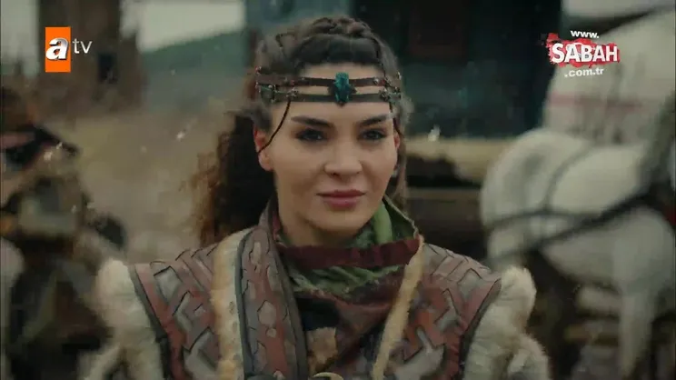 Destan'a damga vurdu! Destan'da Akkız Batuga’yı ölümden kurtarıyor | Video