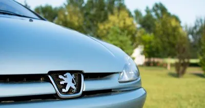 Peugeot 206’nın dudak uçuklatan değişimi! Aracın son halini görenler şoke oldu