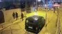Şişli’de otomobilden tabanca çalan şüpheliler yakalandı | Video