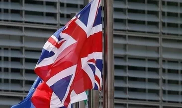 İngiltere’de imalat sanayi yine daraldı