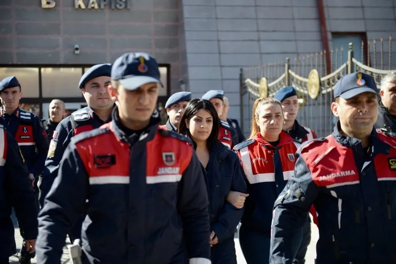 Zehra Aras ile ilgili görsel sonucu