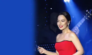 Ünlü şarkıcı Ebru Gündeş’ten yeni paylaşım! Ebru Gündeş makyajsız kameranın karşısına geçti!