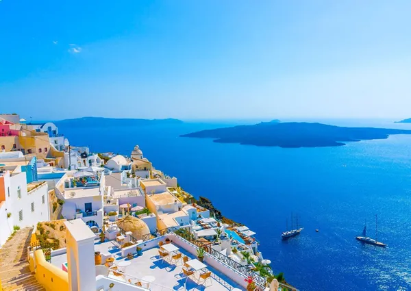 yunanistanin-en-gozde-tatil-merkezini-koronavirus-vurdu-1626678451979.jpg Yunanistan'ın en gözde tatil merkezini koronavirüs vurdu!
