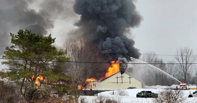  Kilise küle döndü