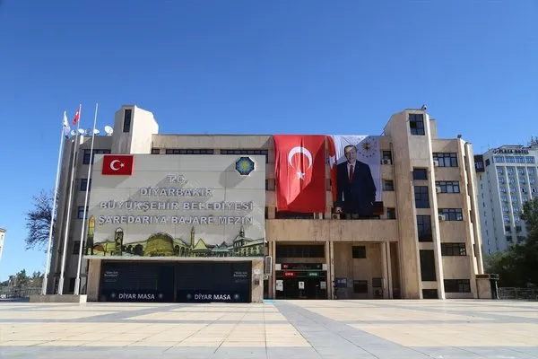 Diyarbakır Cumhurbaşkanı Erdoğan'ı bekliyor