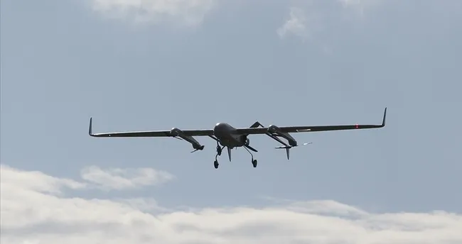 Rusya, Moskova’ya doğru uçan İHA saldırısını engelledi Rusya, Moskova’ya doğru uçan İHA saldırısını engelledi