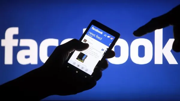 Facebook'ta köklü bir değişim yaşancak!