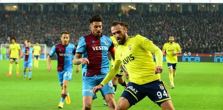 Fenerbahçe’nin Trabzonspor derbisi 11’i netleşti! Flaş değişiklik