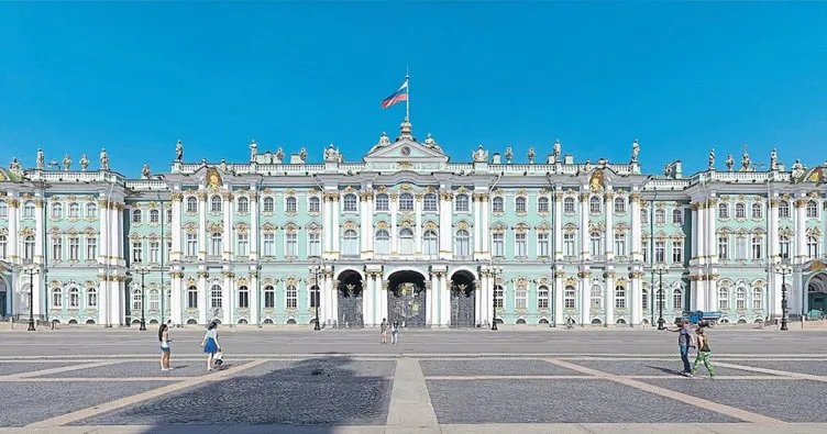 İlham perisi St. Petersburg