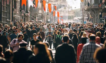 Bu hafta sonu sokağa çıkma yasağı var mı, pazar günü yasak kalktı mı? Sokağa çıkma yasağı bitti mi, yasak saatleri değişti mi?