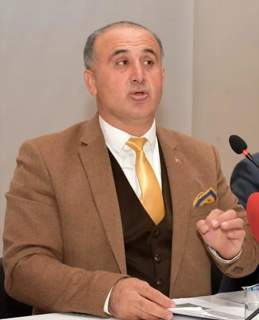 iyi-partili-incirliova-belediye-baskani-aytekin-kaya-partisinden-istifa-etti-1690226721029.jpeg