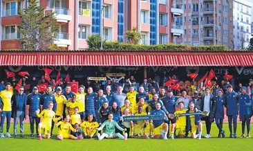Kadınlardan tarihi zafer: 18-0