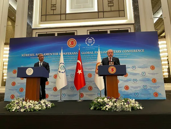 Son dakika! TBMM Başkanı Mustafa Şentop: Türkiye göç konusunda yalnız bırakıldı
