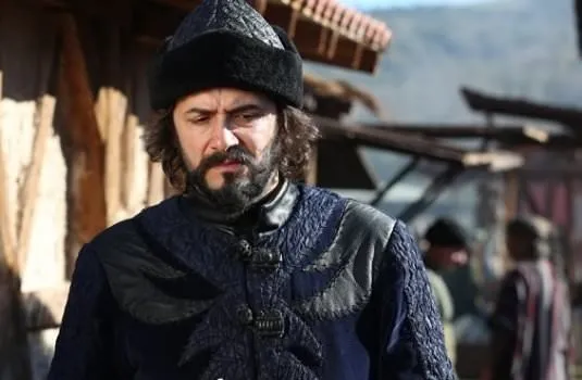 Diriliş Ertuğrul'un oyuncusundan referandum mesajı!