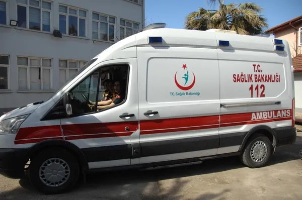 kadin-112-ambulans-soforleri-erkek-meslektaslarina-tas-cikartiyor-hayat-kurtarmak-kadar-guzel-bir-duygu-yok-1741456175631.jpg