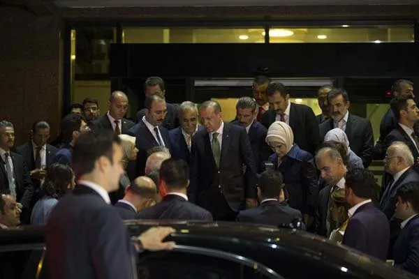 Cumhurbaşkanı Erdoğan, Başbakan Yıldırım ve bakanlardan taziye ziyareti