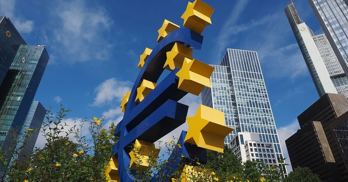 Avro Bölgesi’nde ekonomik güven endeksi nisanda geriledi Avro Bölgesi’nde ekonomik güven endeksi nisanda geriledi