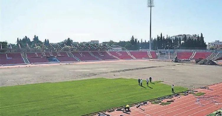 Atatürk Stadı sezona hazır