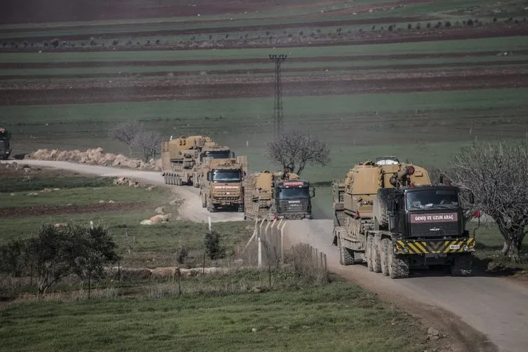 Son Dakika: TSK'ya ait yaklaşık 50 araçlık konvoy İdlib’e girdi.