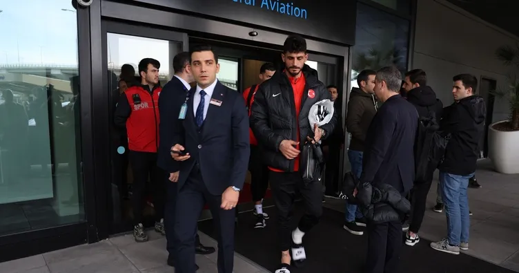 A Milli Futbol Takımı yurda döndü