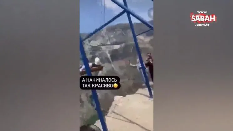 Yürekler ağza geldi! 2000 metrelik uçurumdaki salıncaktan düştüler | Video