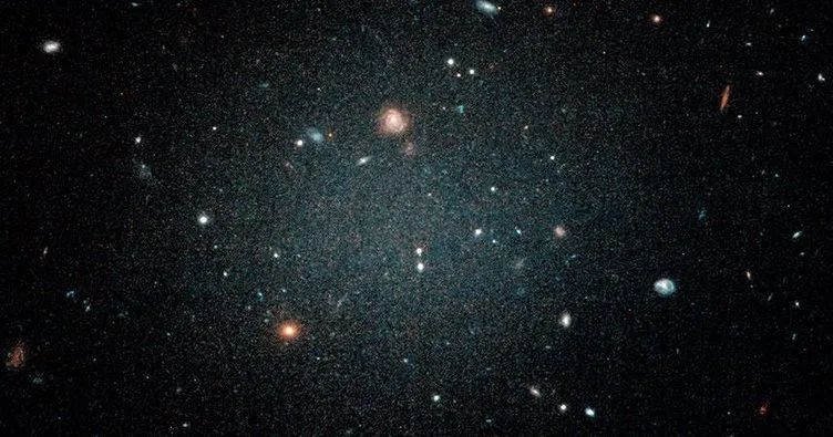 Kara maddesi olmayan galaksi