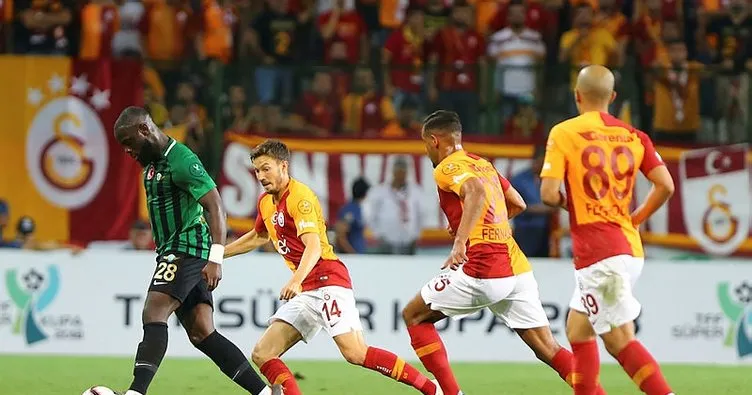 Galatasaray: 11 - Akhisarspor: 1