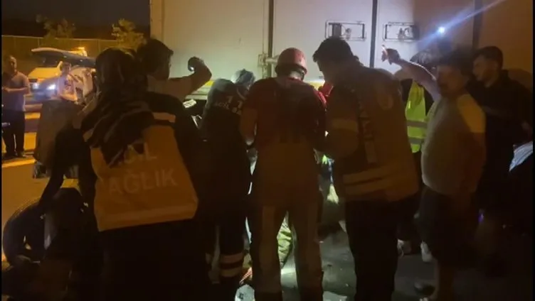 SON DAKİKA: TEM otoyolunda zincirleme kaza! Korkunç görüntüler: 4 ölü