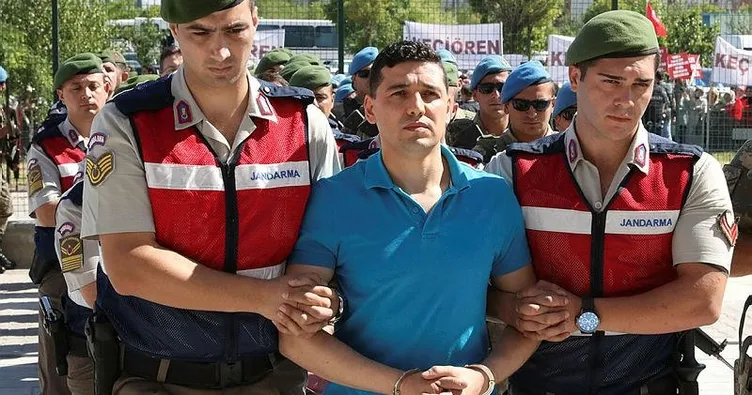 ‘Yurtta Sulh’ diyen insin!