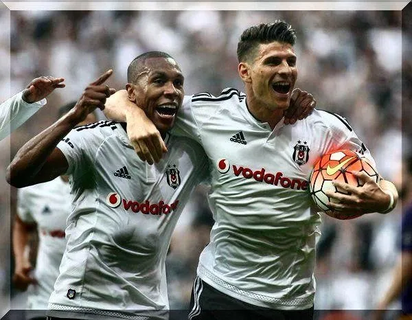 Tek bir istisna var! 26. hafta'ya lider giren takımlar sezonu nerede tamamlıyor?
